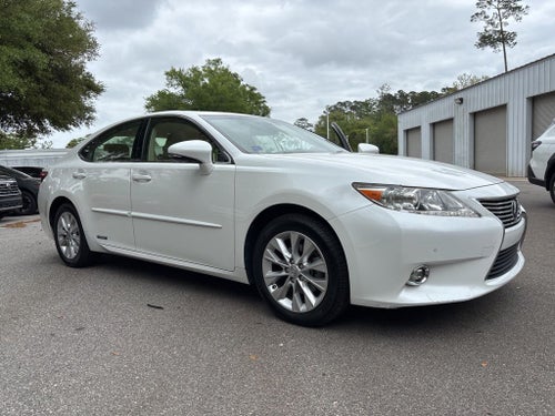 2015 Lexus ES 300h