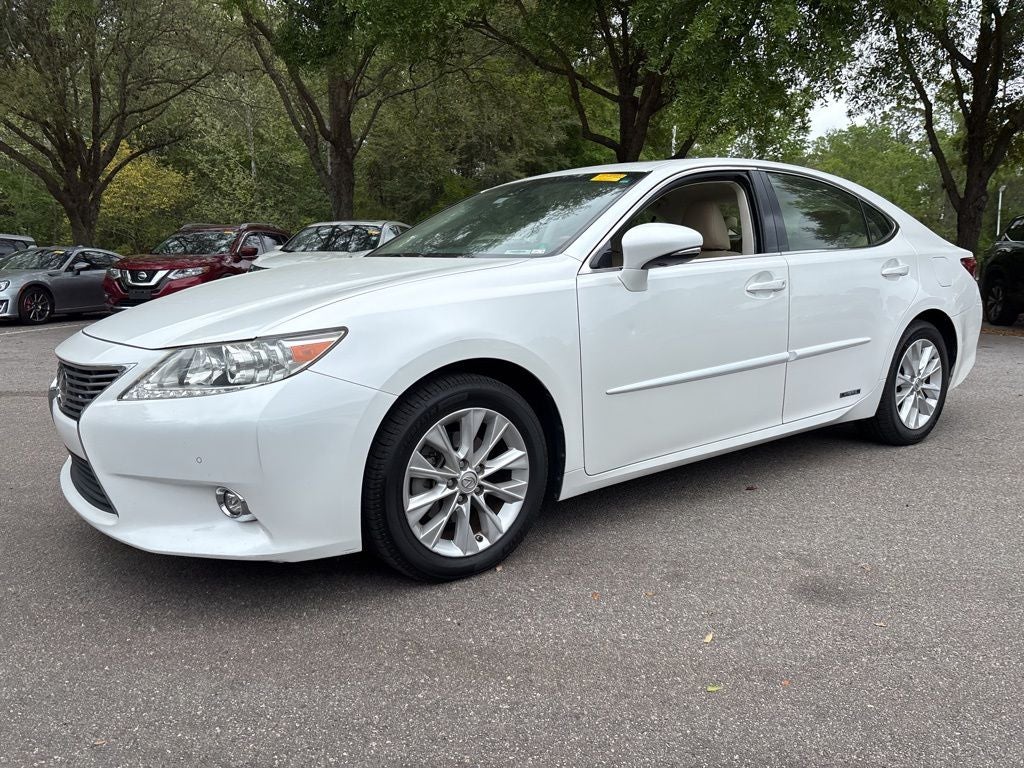 2015 Lexus ES 300h