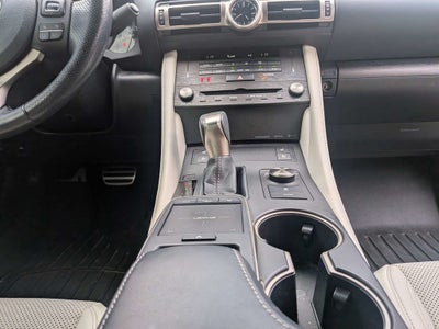 2020 Lexus RC 300