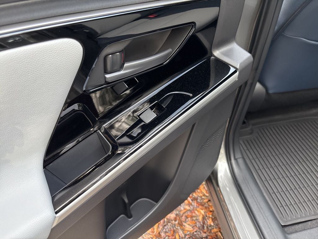 2025 Subaru Solterra Touring