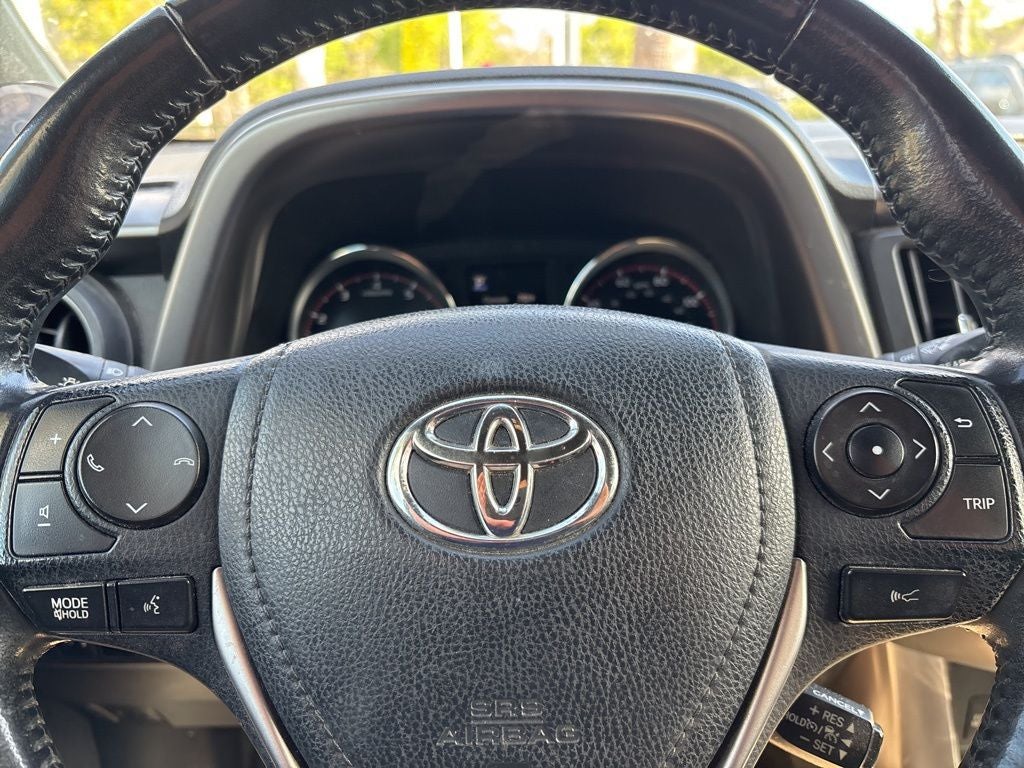 2018 Toyota RAV4 SE