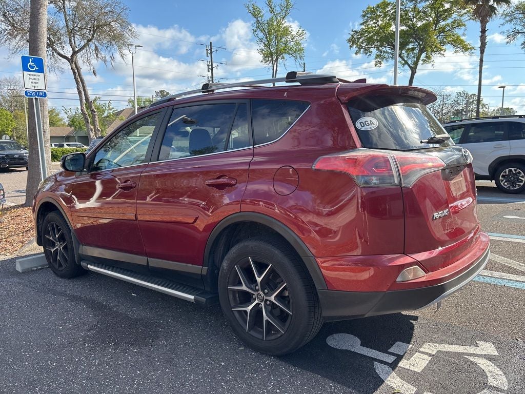 2018 Toyota RAV4 SE