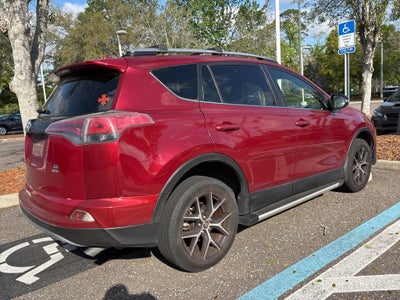 2018 Toyota RAV4 SE