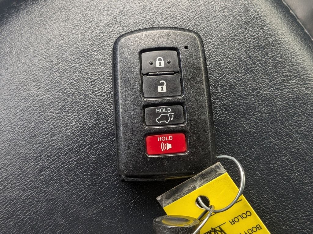 2018 Toyota RAV4 SE
