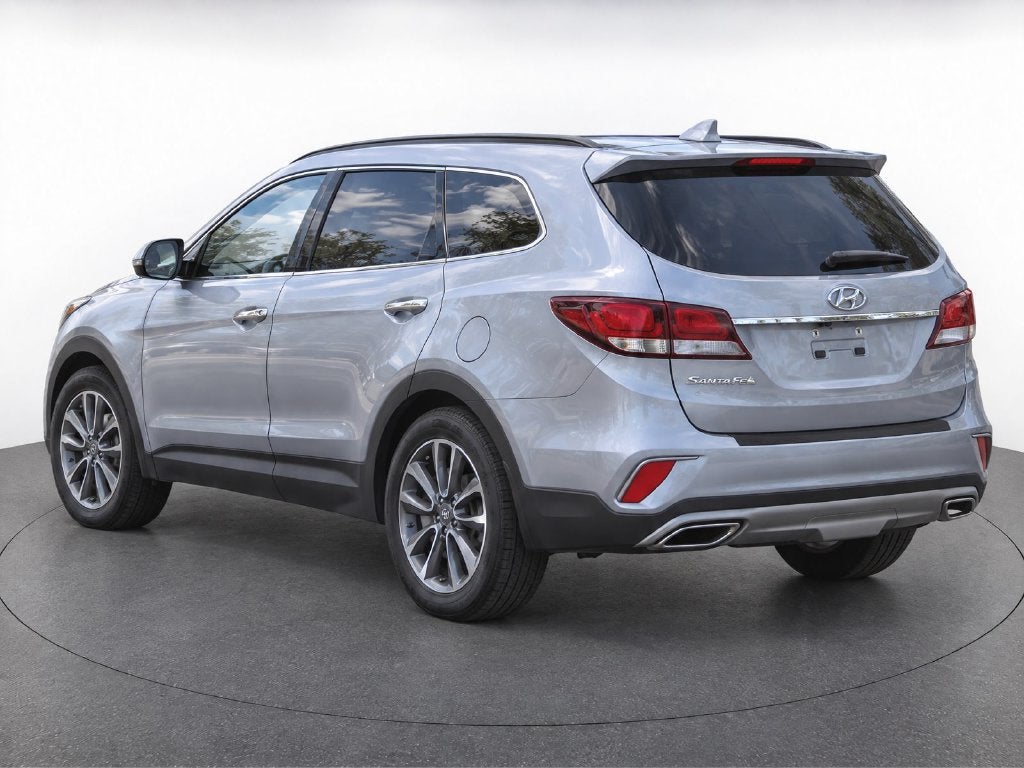 2018 Hyundai Santa Fe SE