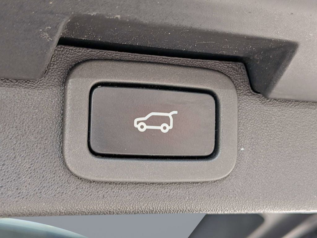 2018 Land Rover Discovery SE