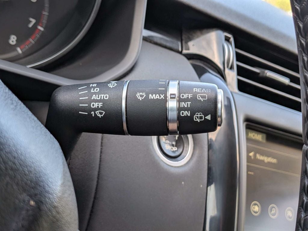 2018 Land Rover Discovery SE
