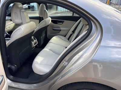 2023 Mercedes-Benz C-Class C 300