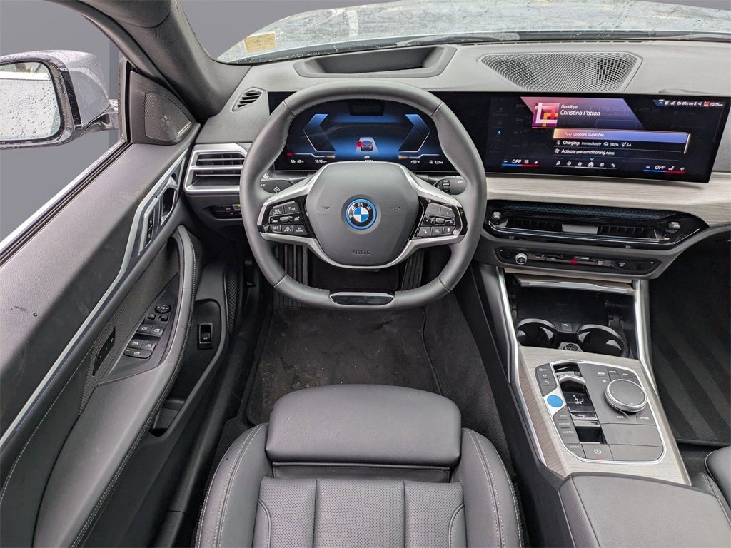2025 BMW i4 xDrive40
