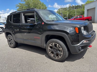 2023 Jeep Renegade Trailhawk
