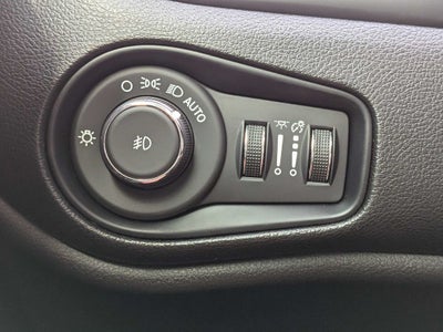 2023 Jeep Renegade Trailhawk