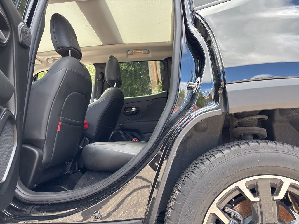 2023 Jeep Renegade Trailhawk